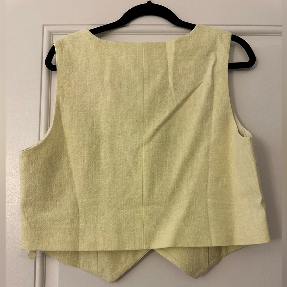 LIONESS LEO VEST - Picture 8 of 9